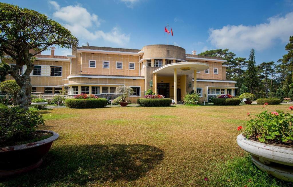 Hoa Sen Vang Hotel Dalat Экстерьер фото