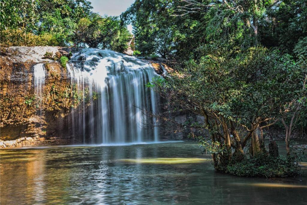Hoa Sen Vang Hotel Dalat Экстерьер фото