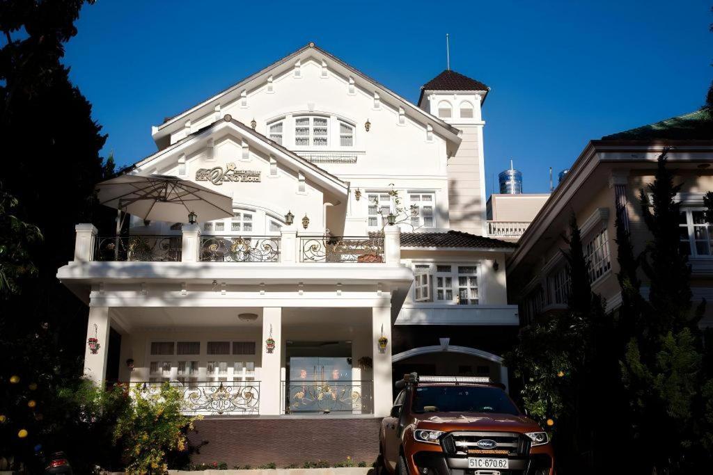 Hoa Sen Vang Hotel Dalat Экстерьер фото