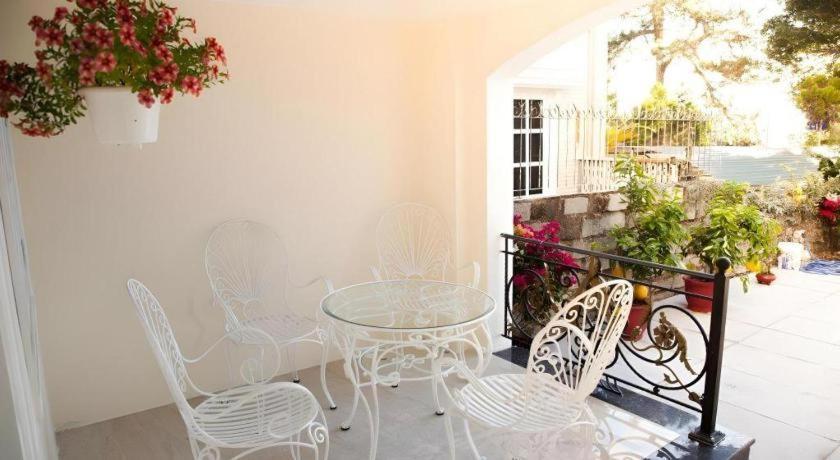 Hoa Sen Vang Hotel Dalat Экстерьер фото