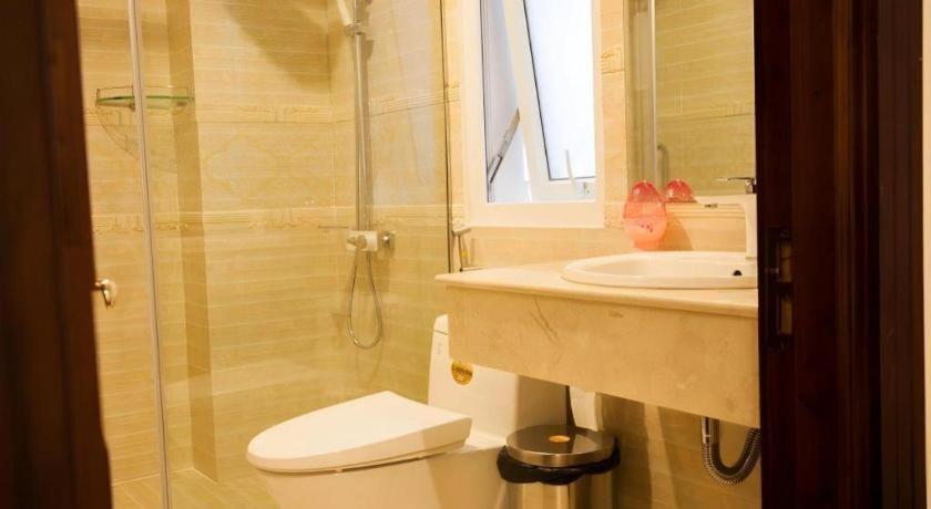 Hoa Sen Vang Hotel Dalat Экстерьер фото